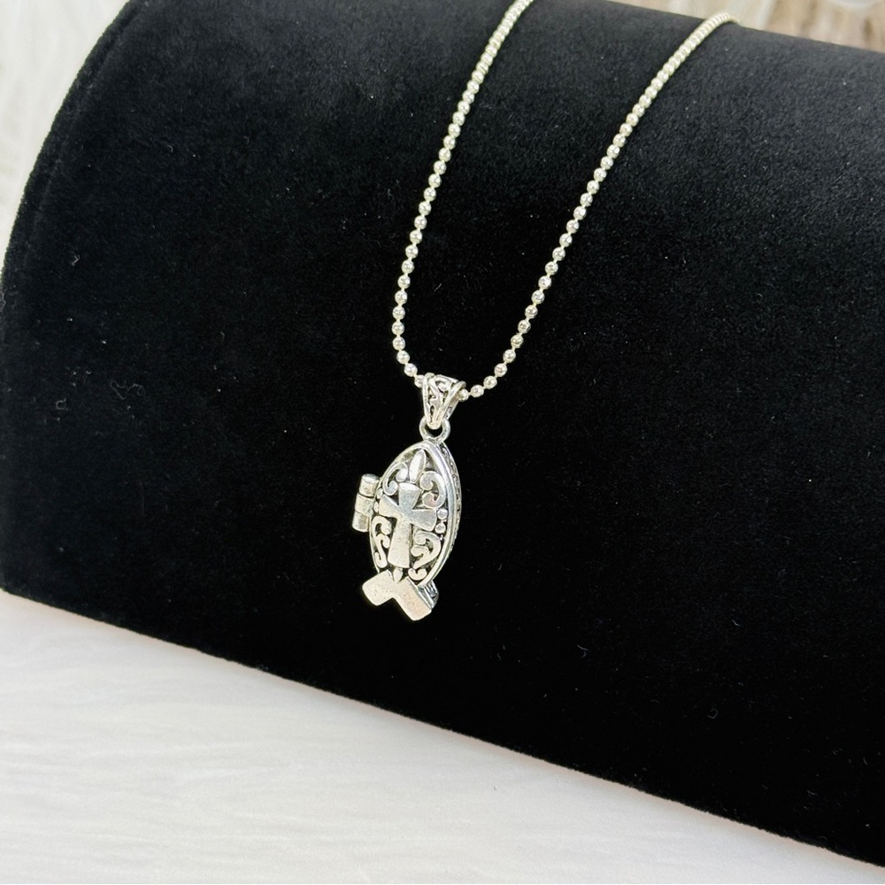 Vintage Silvertone fish cross open pendant necklace - Picture 8 of 11